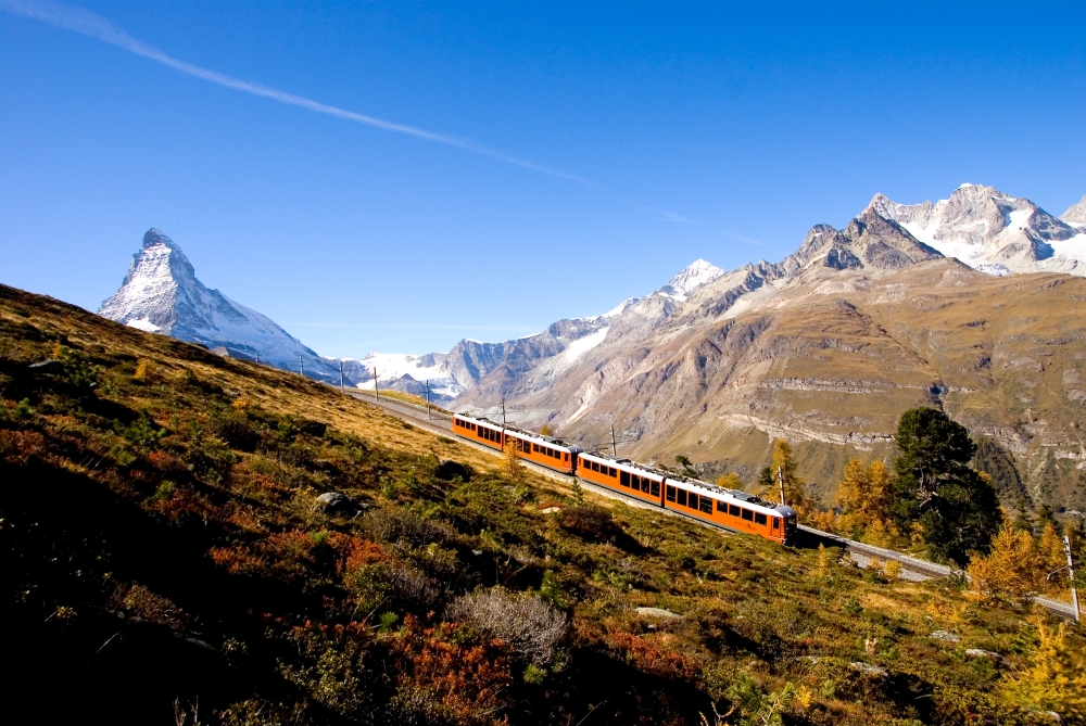 famous swiss rail journeys